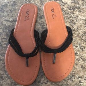 NWT Rue21 flip flops size 6